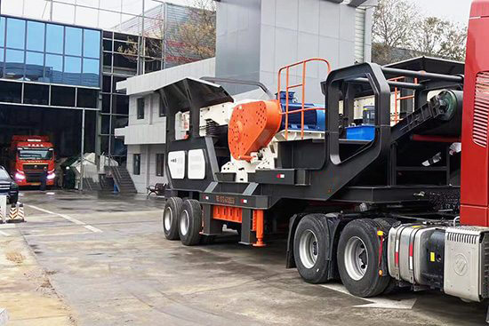 Mobile Jaw Crushing Plant
